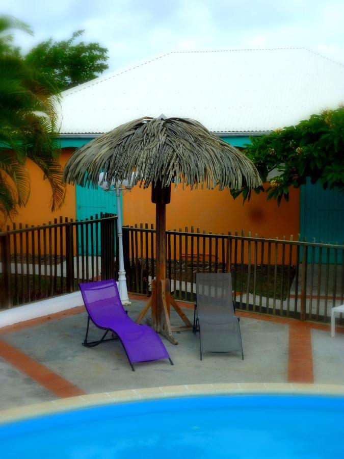 Bungalow La Papaye Bleue Residence Acces Piscine & Plage Saint-Francois  Buitenkant foto