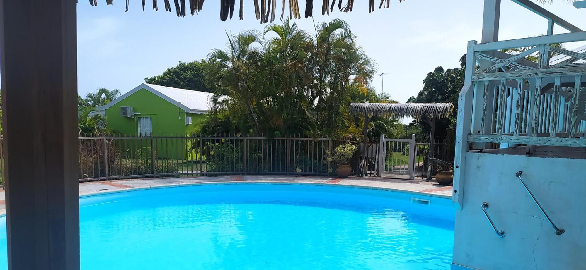 Bungalow La Papaye Bleue Residence Acces Piscine & Plage Saint-Francois  Buitenkant foto